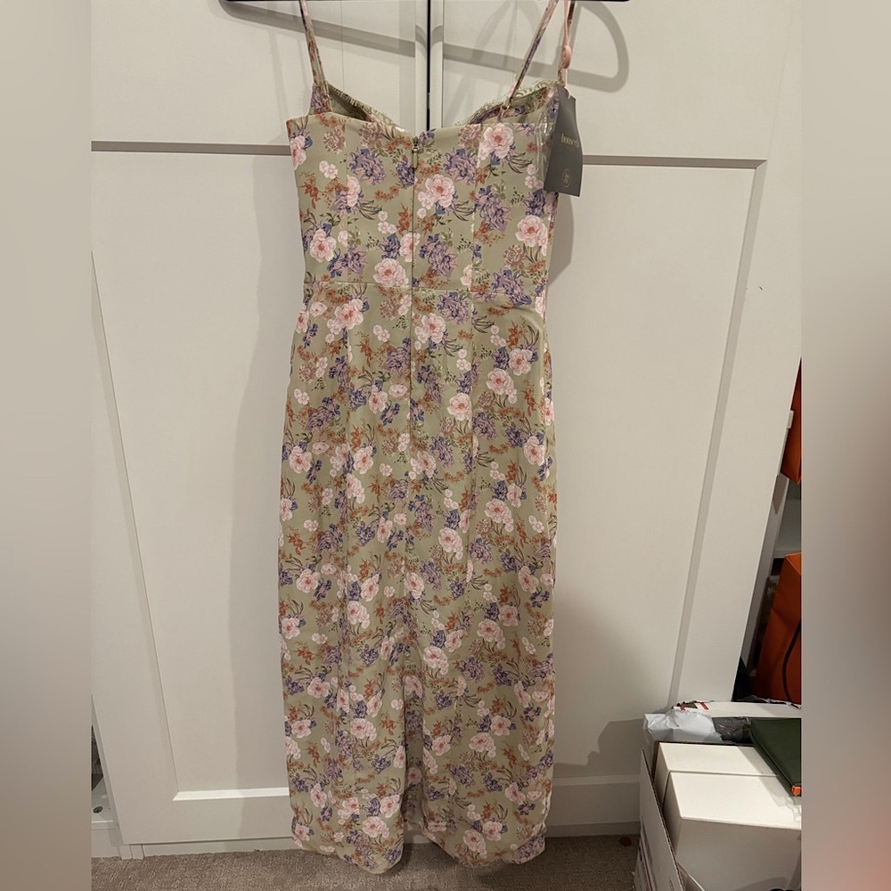 House of CB Floral Dress in Cream and Purple - Picture 7 of 7